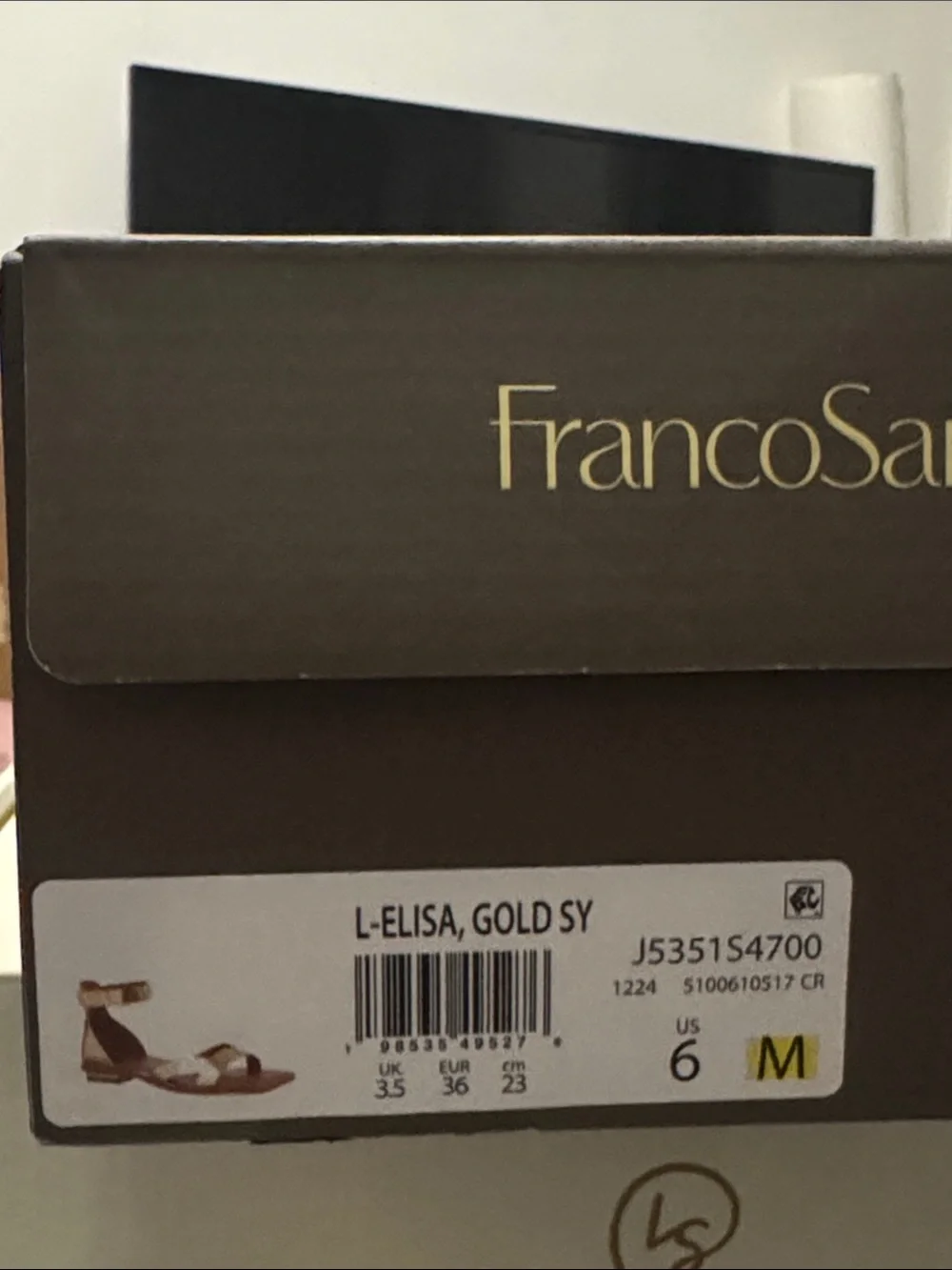 Franco Sarto Women's Elisa Open Square Toe Ankle Strap Flat Sandals Gold NEW 6M